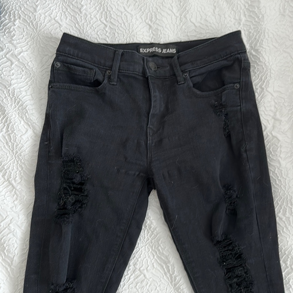 Express Jeans Ripped Legging, Mid-Rise, Black size 4